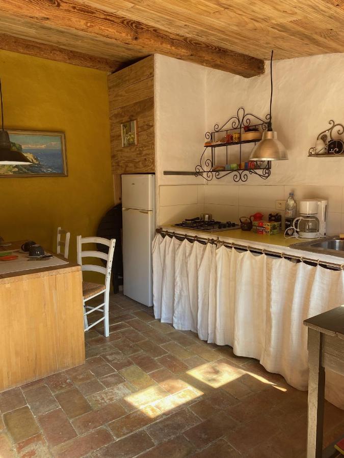 Maison Dans Jardin Villeseque-des-Corbieres Экстерьер фото